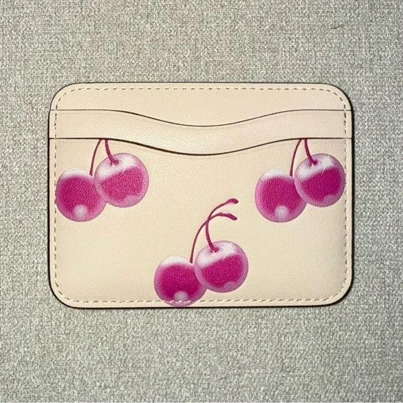 NWT Coach Wavy Card Case In Coachtopia Leather With Cherry Print - Picture 7 of 8